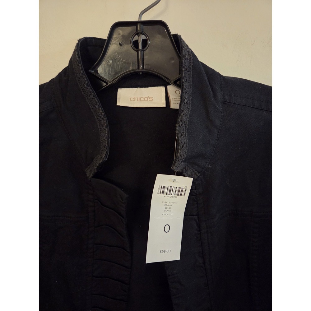 NWT Chico's black jacket-size 0(S)